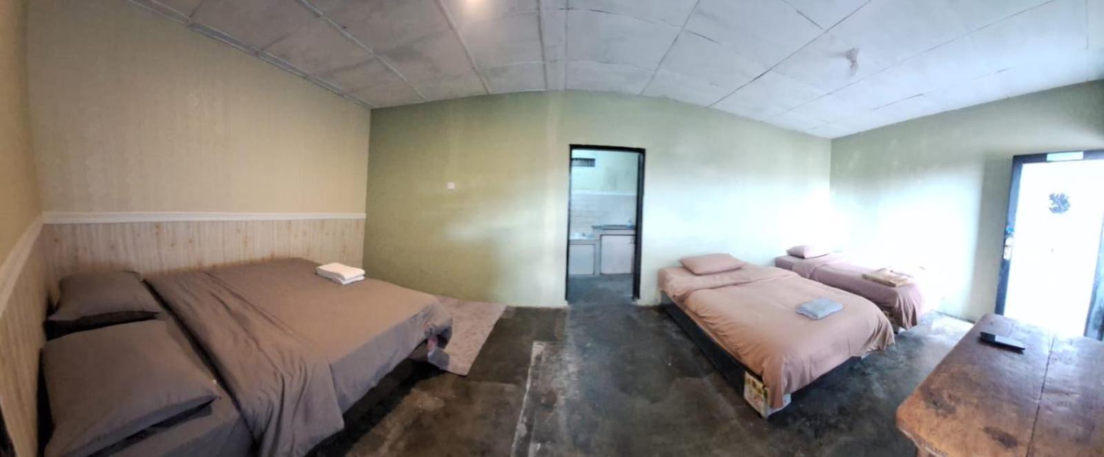 Smiley'S Homestay Berastagi Room photo