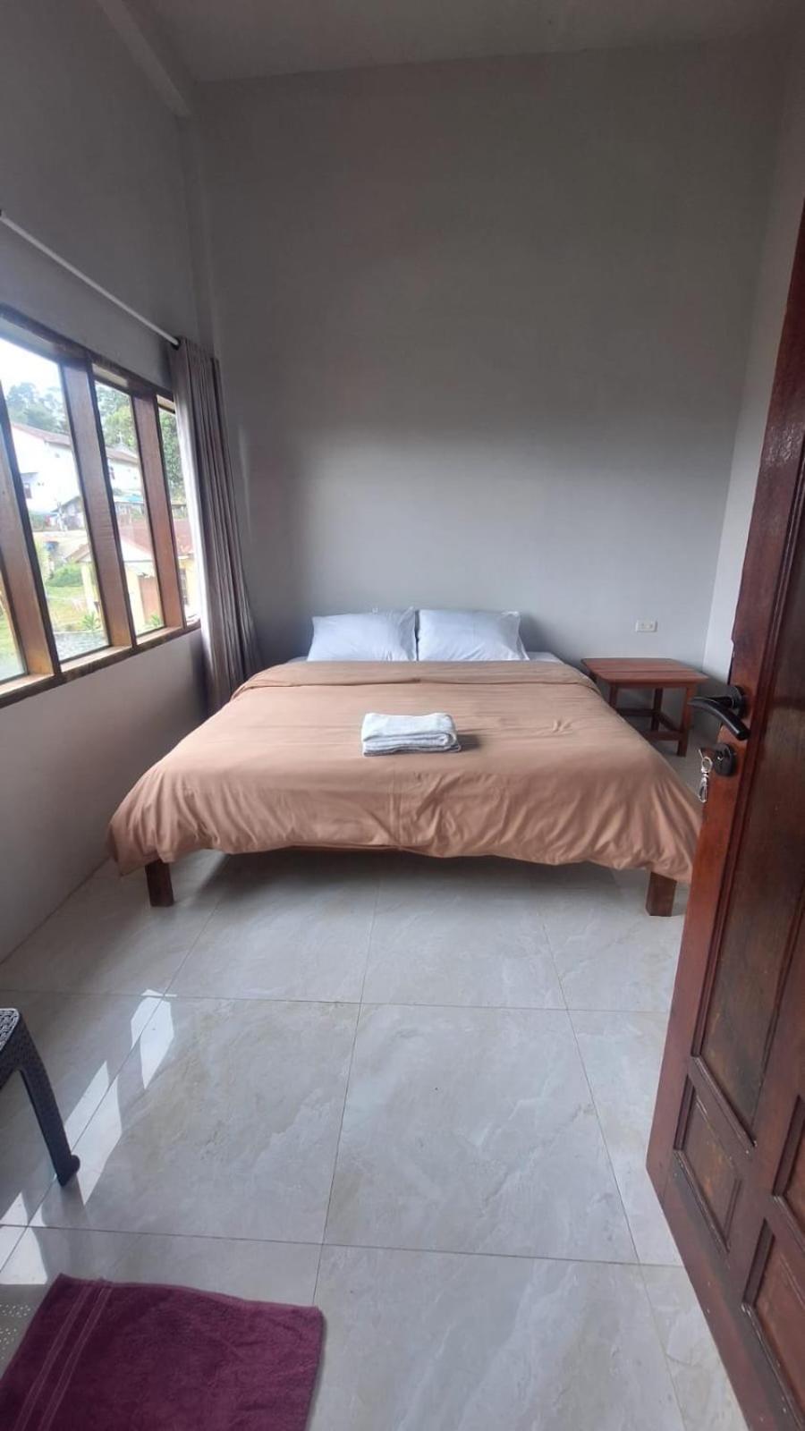Smiley'S Homestay Berastagi Exterior photo